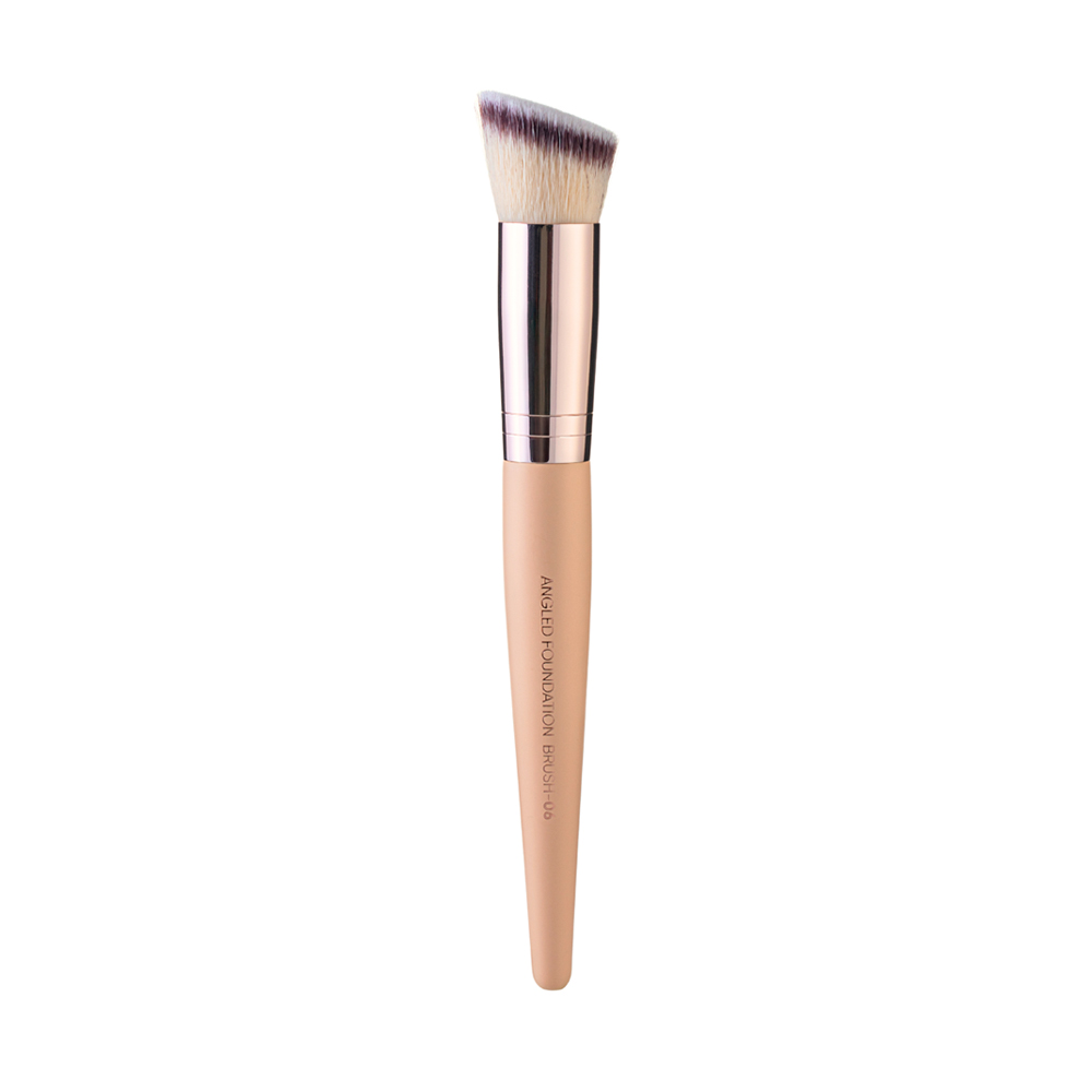Пензлик для тональної основи Neverti Angled Foundation Brush NP150.F06